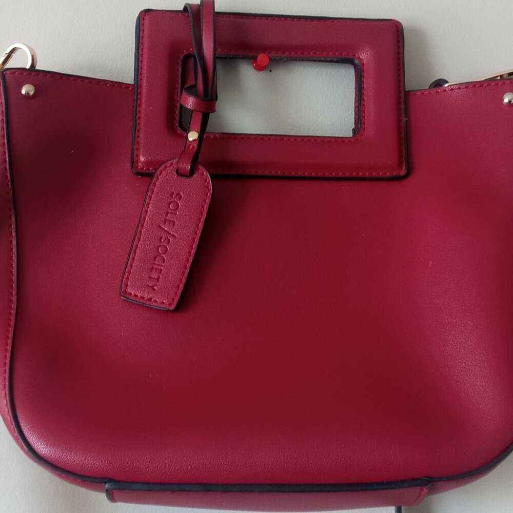 Sole Society Tote Shoulder Crossbody Bag Beautiful Maroon Color NEW 10.5"x 8.25"